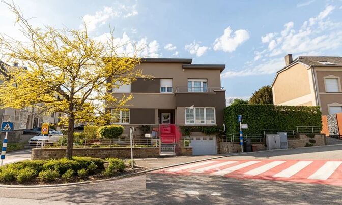 Detached house 4 bedrooms for sale in Wecker