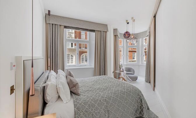 Basil Street, Knightsbridge