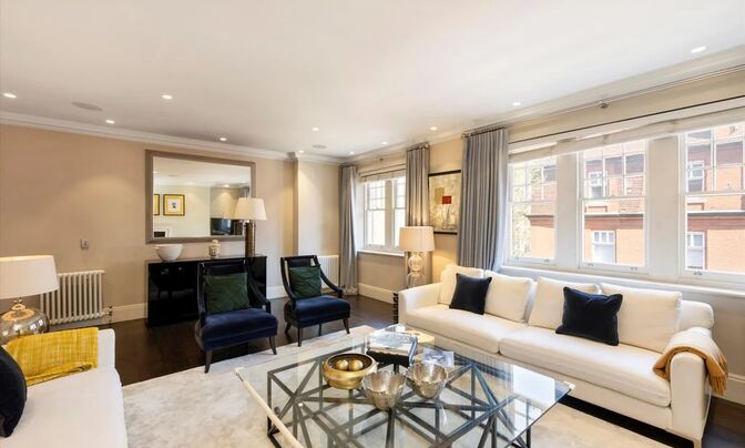 63 Cadogan Gardens, Knightsbridge
