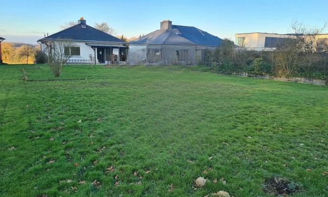 Detached house for sale in Leudelange