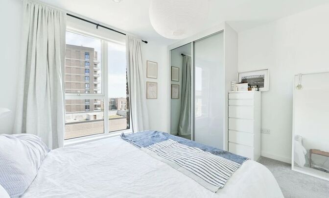 Kingsland Court, Acton
