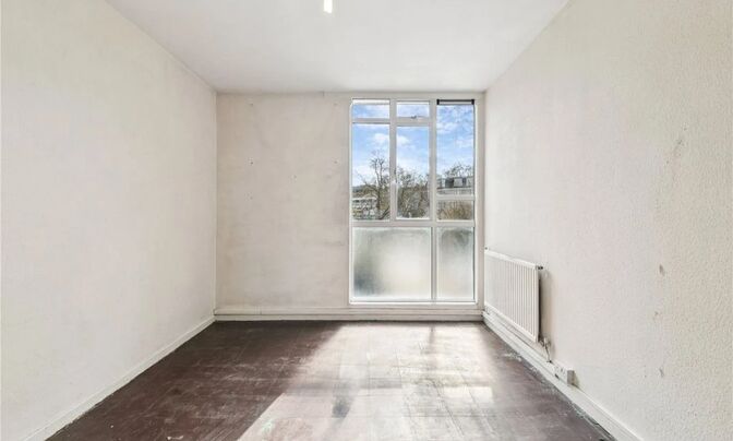 Hallfield Estate, Bayswater