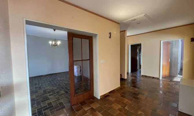 Detached house 3 bedrooms for sale in Rambrouch