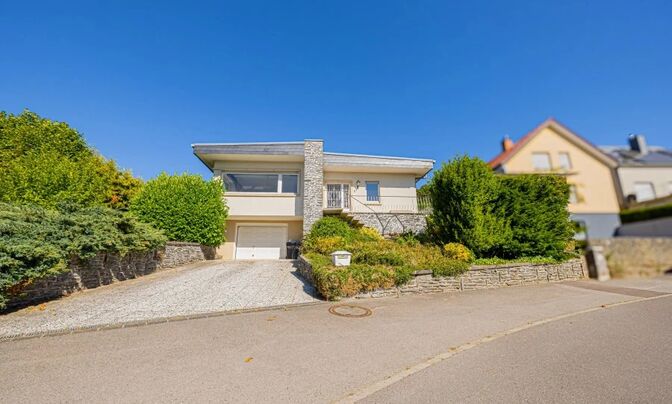 Detached house 3 bedrooms for sale in Moutfort