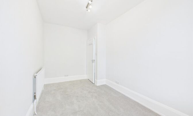 Дом на Дэнмарк Роуд, Лондон