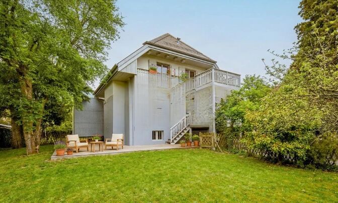 Single house 10 rooms