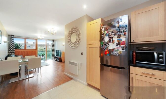 Доннингтон Роуд, Уиллсден Грин