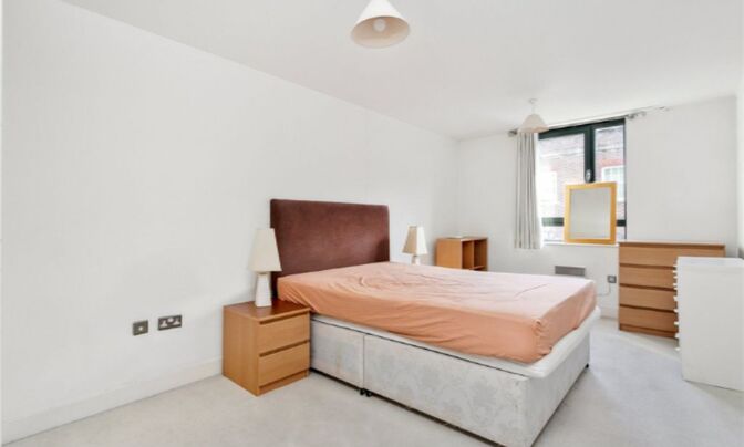 Уоппинг Лейн, Лондон E1W