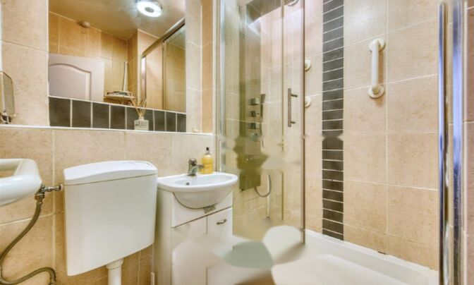 Вилтон-Роуд, Лондон SW1V