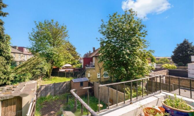 Северное кольцо, Ниасден