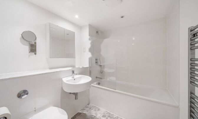 Фалькон Уорф, Баттерси SW11