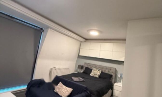 Кромвель Роуд, Эрлс-Корт