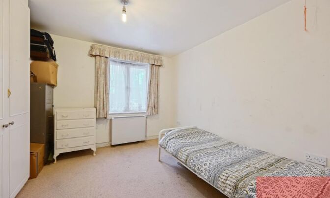 Бичвуд Гроув, Лондон W3