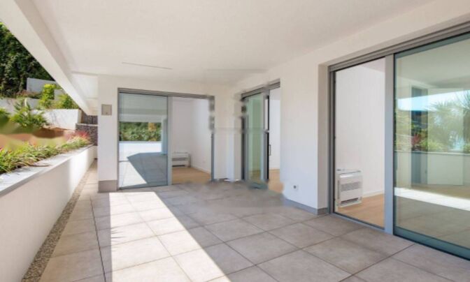 Квартирa на цокольном этаже в центре Опатии