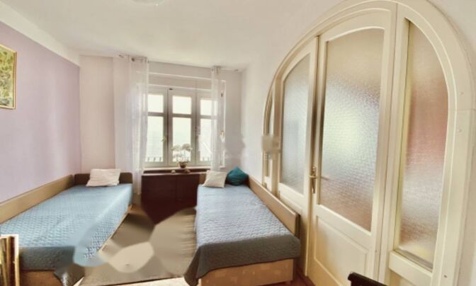 Четырехкомнатная квартира, Центр