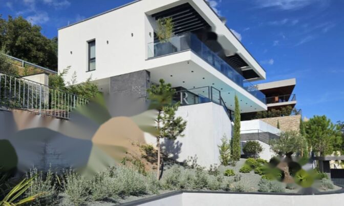 Семейный дом 340 м², Центр Опатия