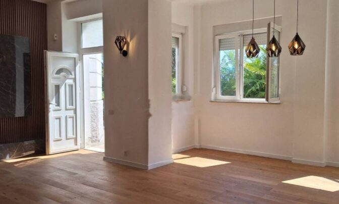 Трехкомнатная квартира в Центре