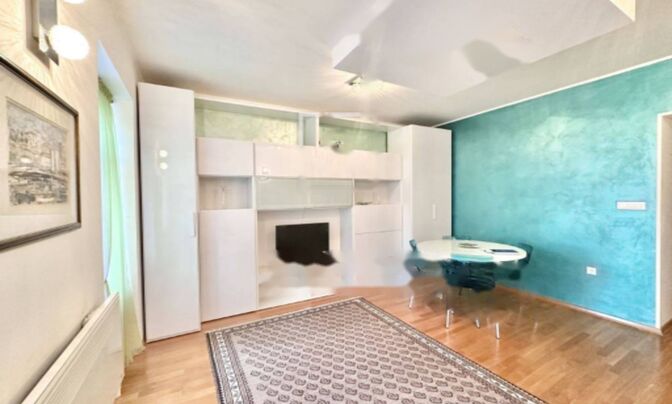 Однокомнатная квартира, Центр