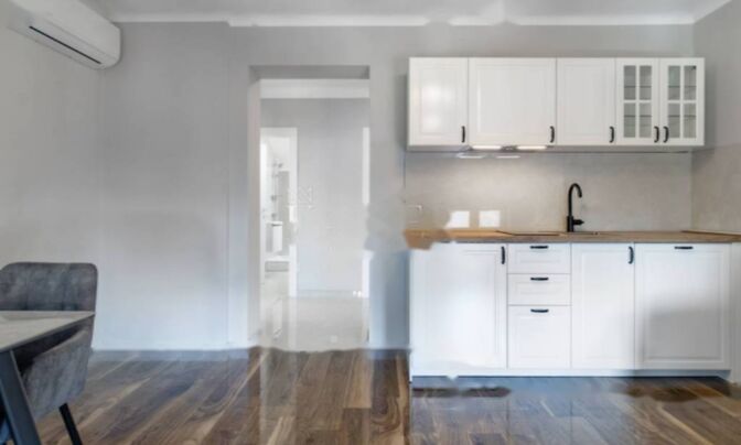 Четырехкомнатная квартира, Центр