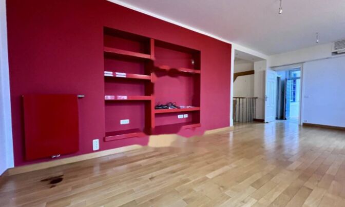 Семейный дом в Побри, Воложко