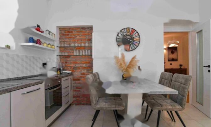 Двухкомнатная квартира в центре