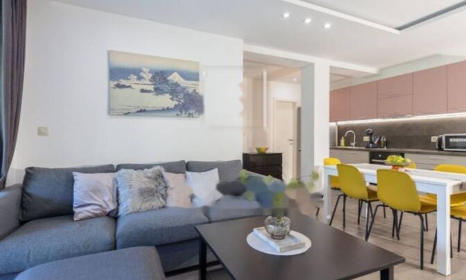 Трехкомнатная квартира Побрия