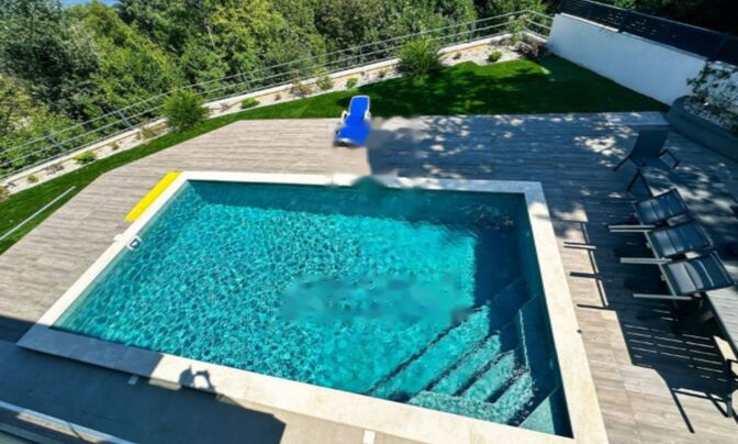 Семейный дом 400 м², Запад, Опатия