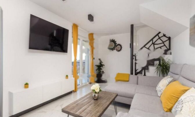 Семейный дом 380 м², Запад, Опатия