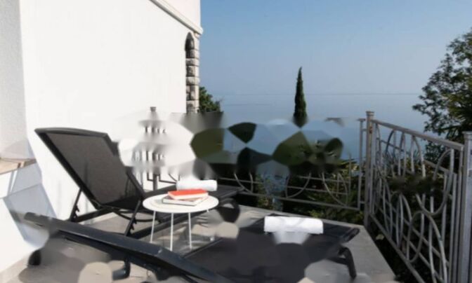 Четырехкомнатная квартира в центре Опатии