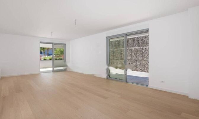 Трехкомнатная квартира центр