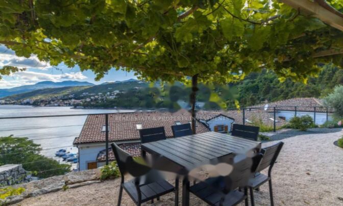 Трёхкомнатная квартира в центре