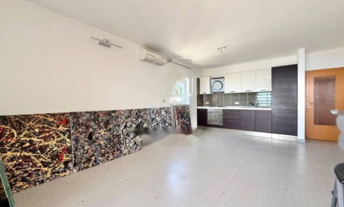 Трехкомнатная квартира в Ике