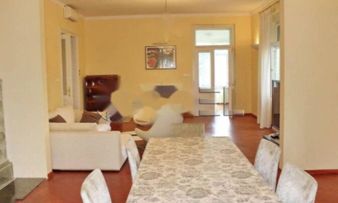 Трехкомнатная квартира Центр