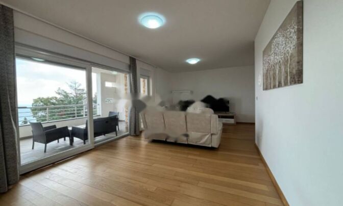 Трехкомнатная квартира в центре