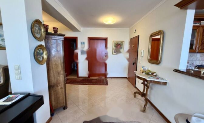 Трехкомнатная квартира центр