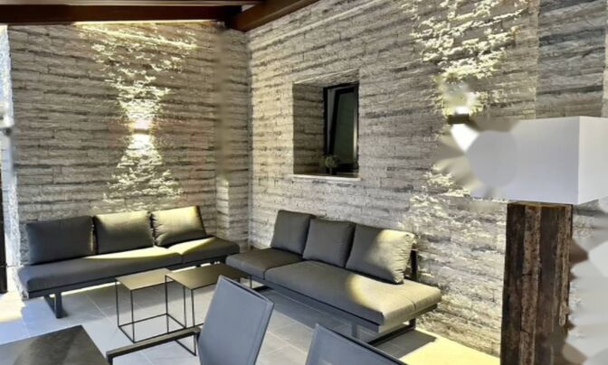 Семейный дом 328 м², Запад