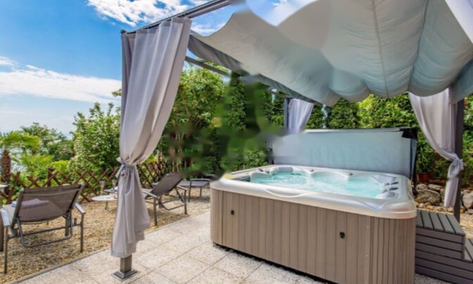 Семейный дом 457 м², Центр, Опатия