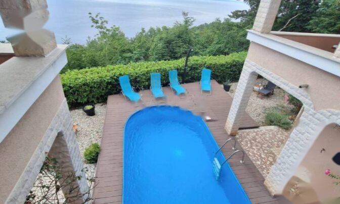 Семейный дом 260 м², Запад, Опатия