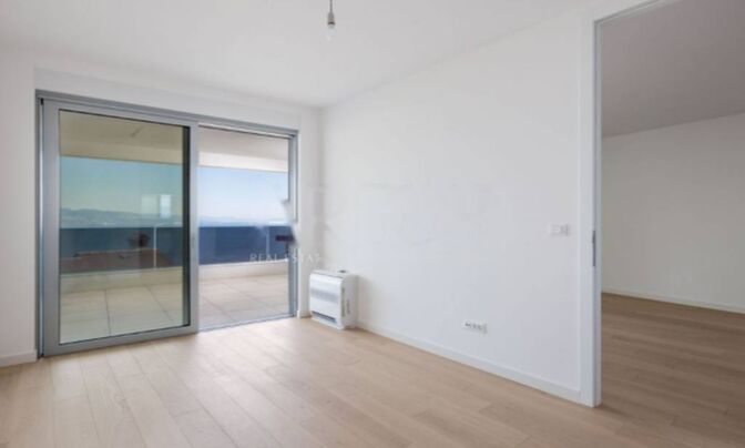 Трехкомнатная квартира в центре