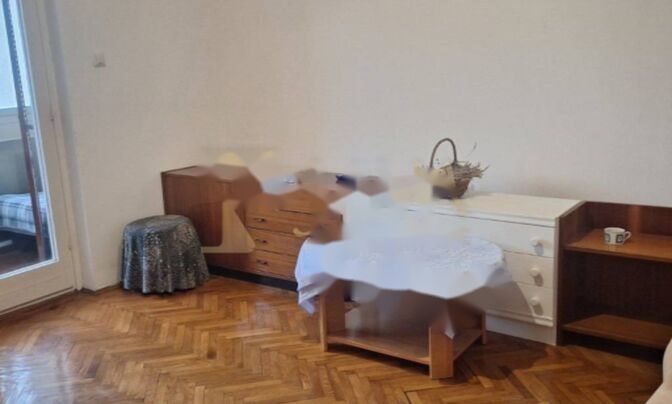 Двухкомнатная квартира, Центр