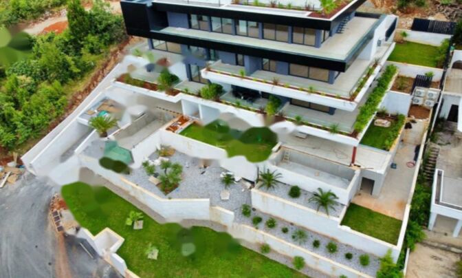 Четырехкомнатная квартира, Центр, Опатия