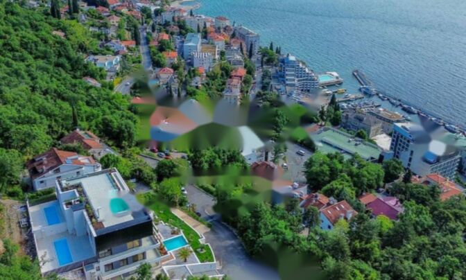 Трехкомнатная квартира в центре