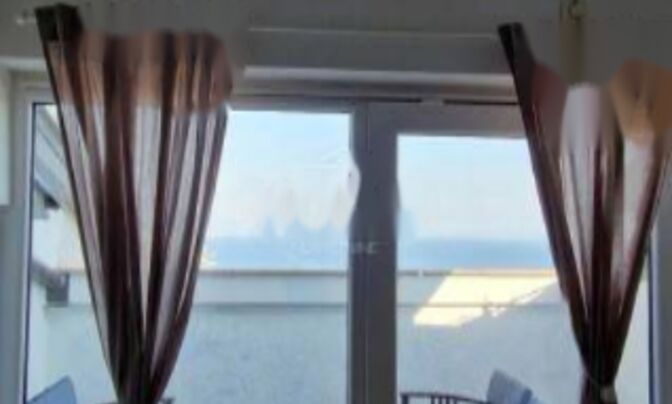 Трехкомнатная квартира Побри