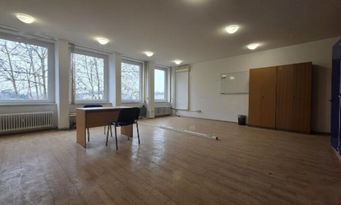 Офисное помещение в Мостах