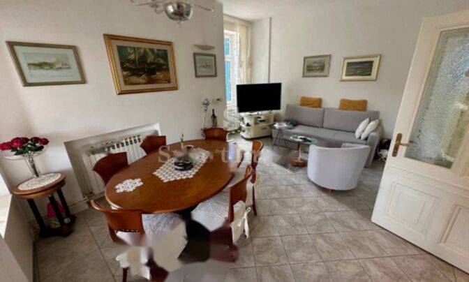 Трехкомнатная квартира Центр