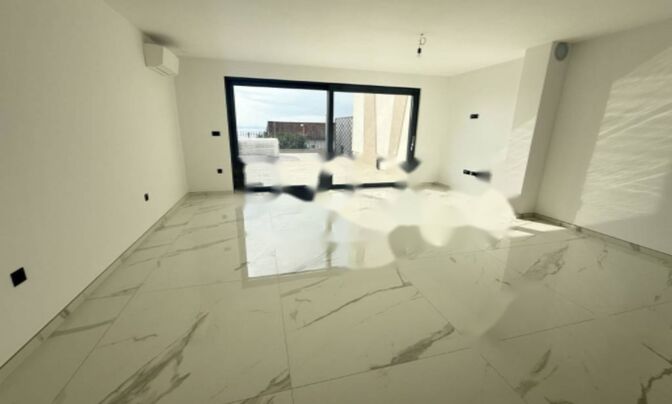 Четырёхкомнатная квартира в Центре