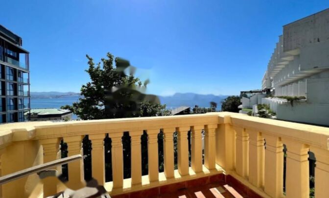 Трехкомнатная квартира в центре