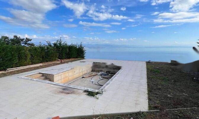 Семейный дом, центр Опатии