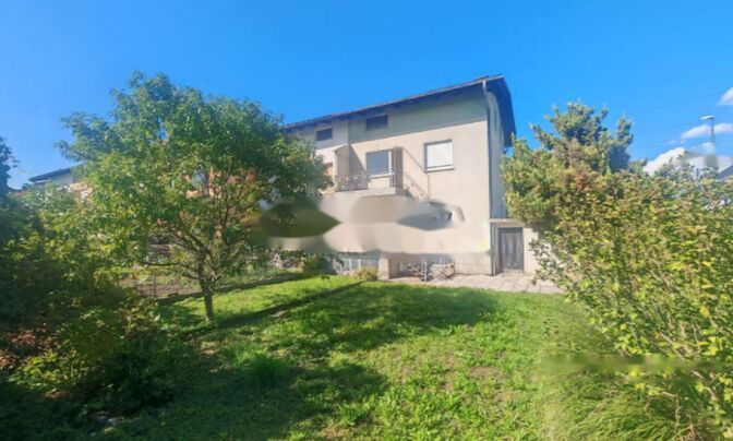 Дом с террасой Брод.