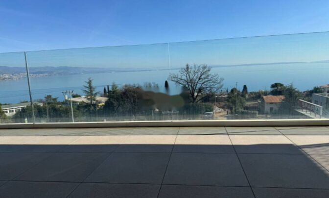 Четырехкомнатная квартира в центре Опатии